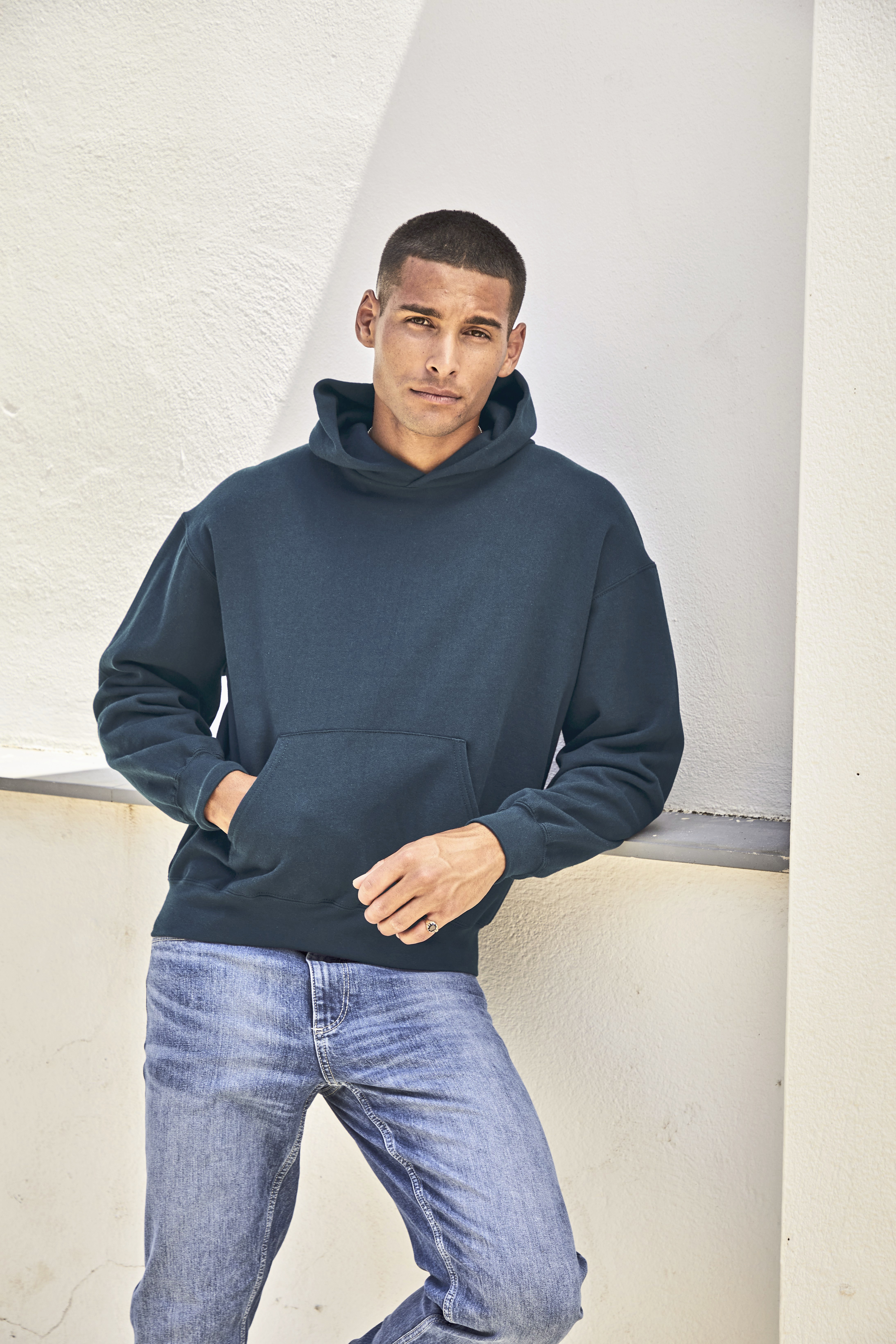 Fruit of the Loom Supercotton™ Hooded Sweat Modellbild