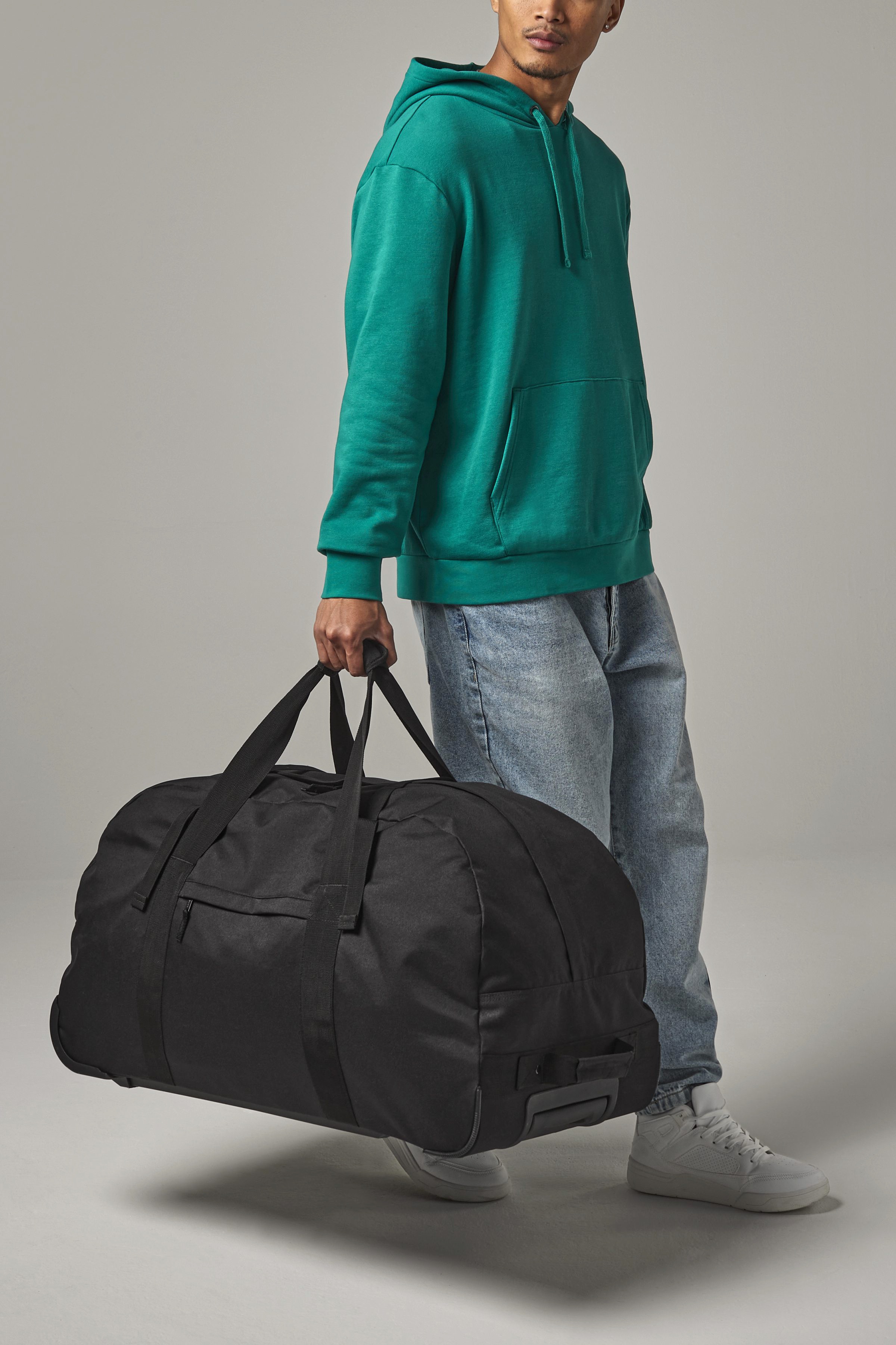 Classic Wheelie Holdall