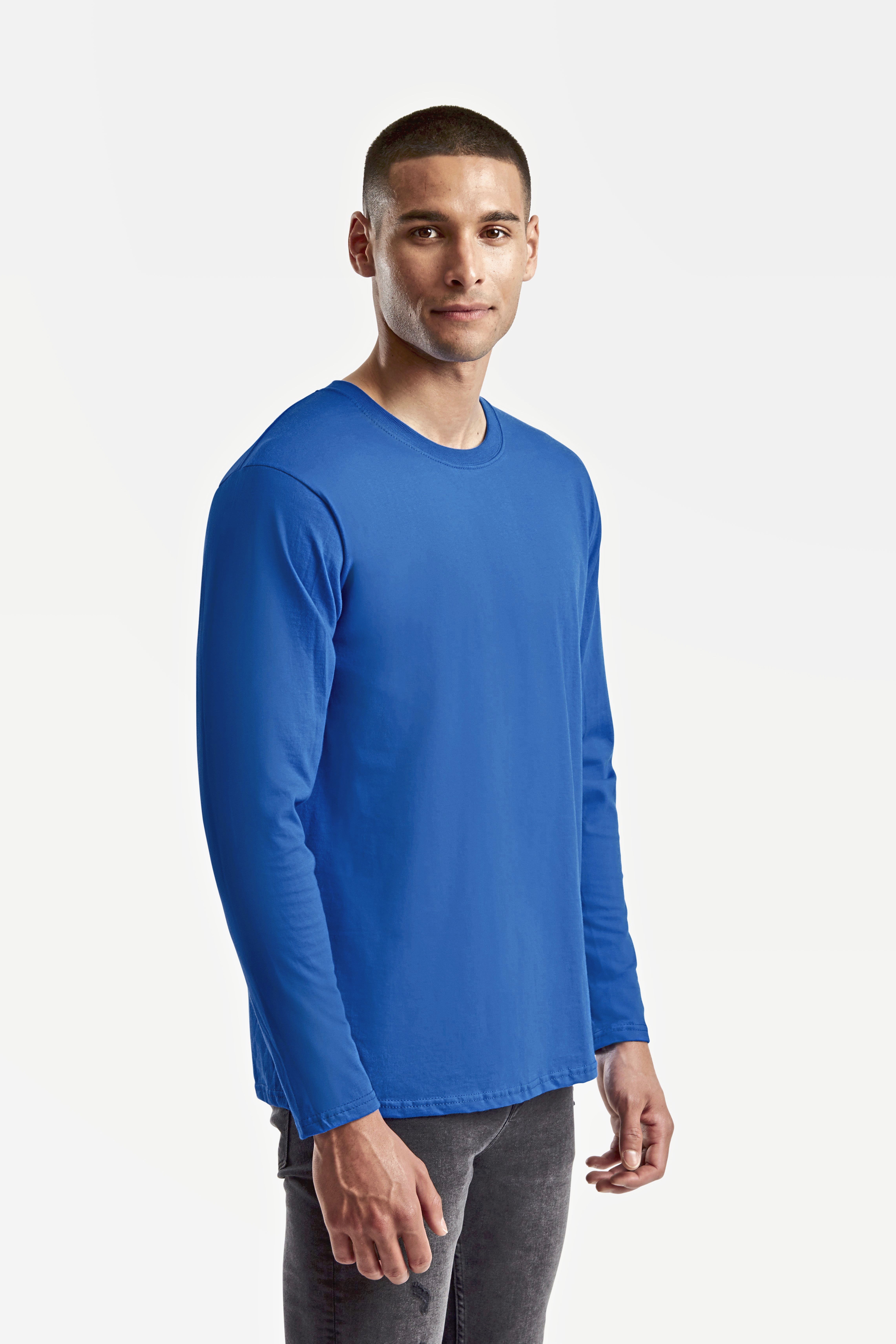 Fruit of the Loom Iconic 195 Long Sleeve Ringspun T Modellbild