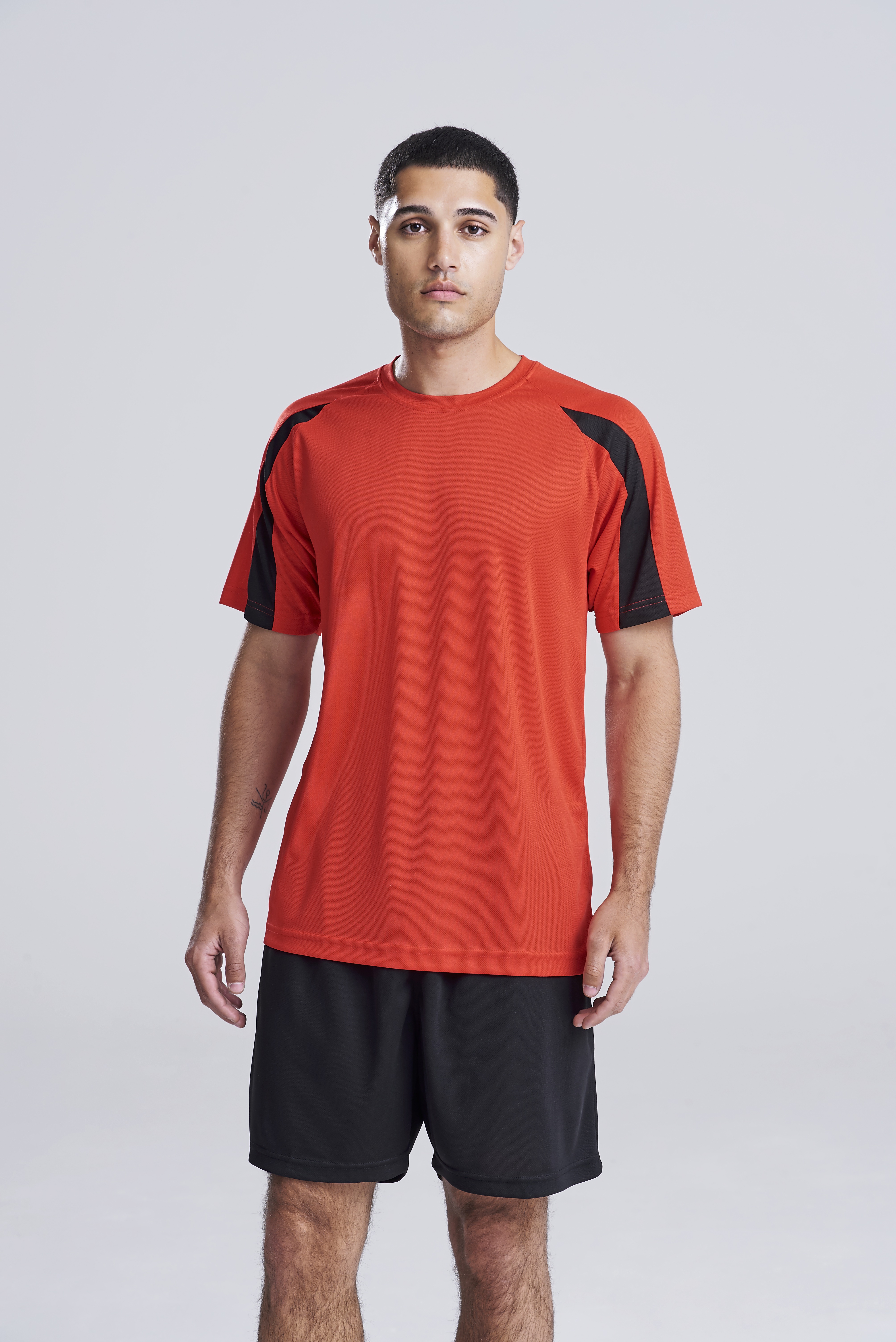 Contrast Cool T